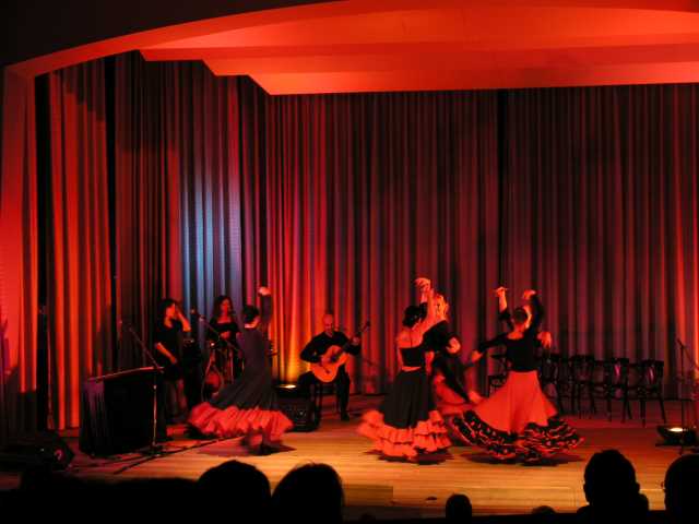 Images/power_of_folkdance_2_018.JPG